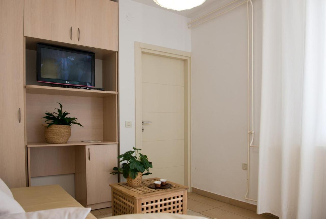 Apartments Sandra Poreč Eksteriør billede