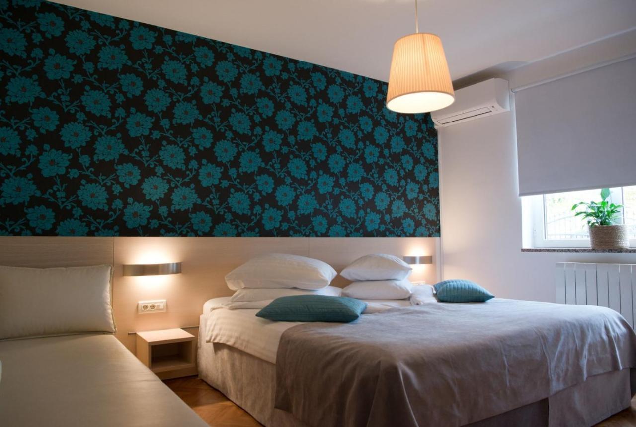Apartments Sandra Poreč Eksteriør billede