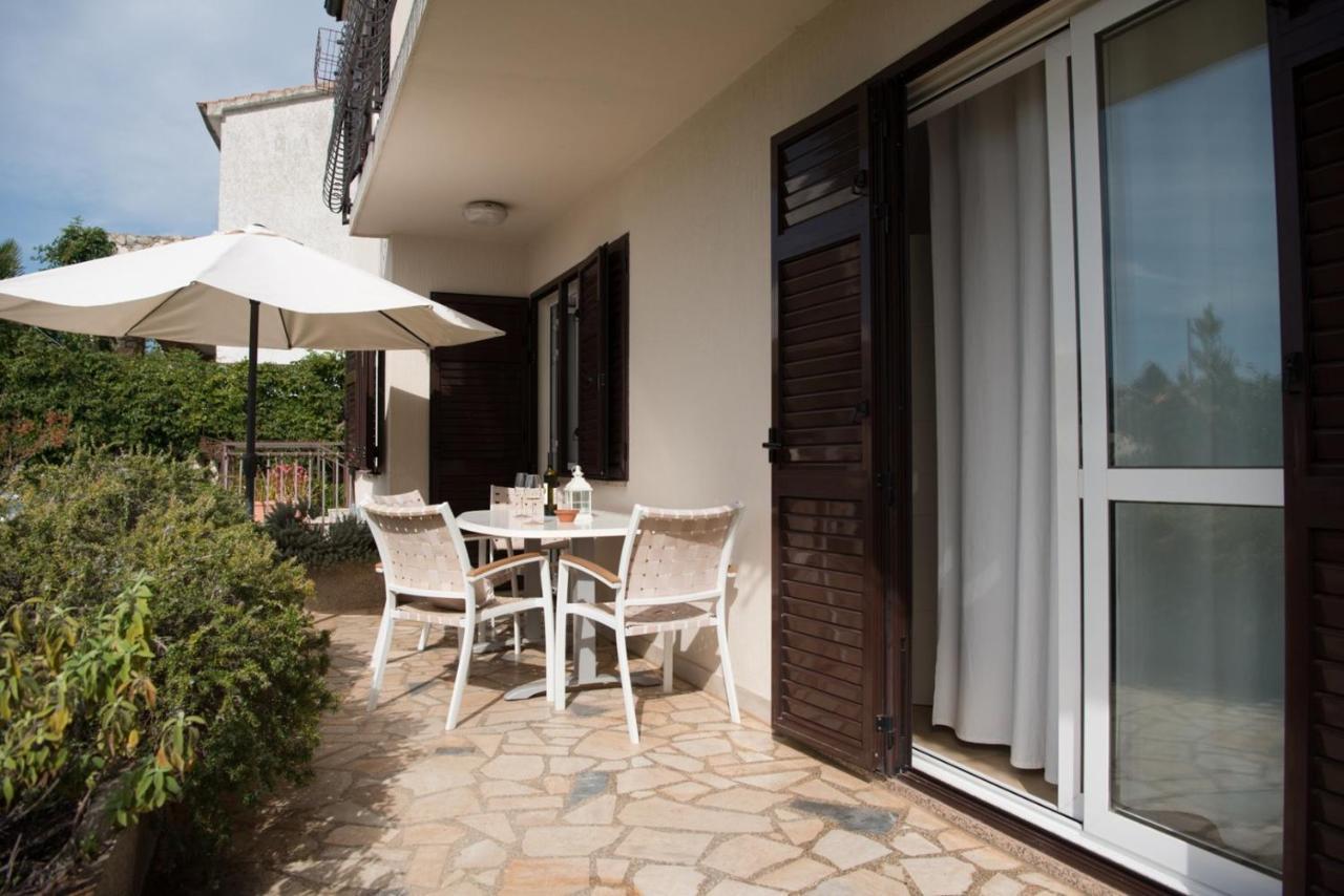 Apartments Sandra Poreč Eksteriør billede